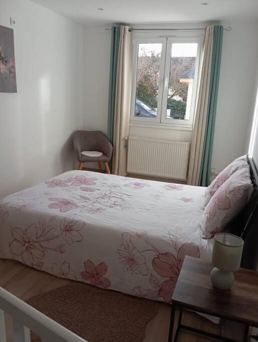 Appartement Cosy Avec Jardin Vaux-Sur-Seine Ngoại thất bức ảnh